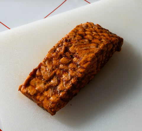 Juicy Marbles Kinda Salmon - plant-based whole-cut product photo